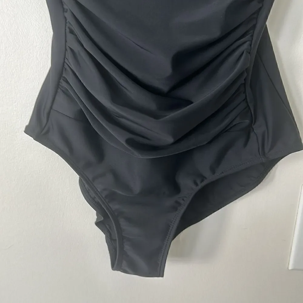 Saltwater black supportive